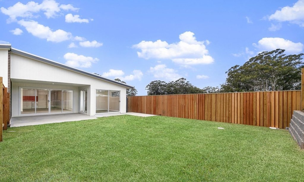Stables Way, House & Granny Flat, Main Residence Garden